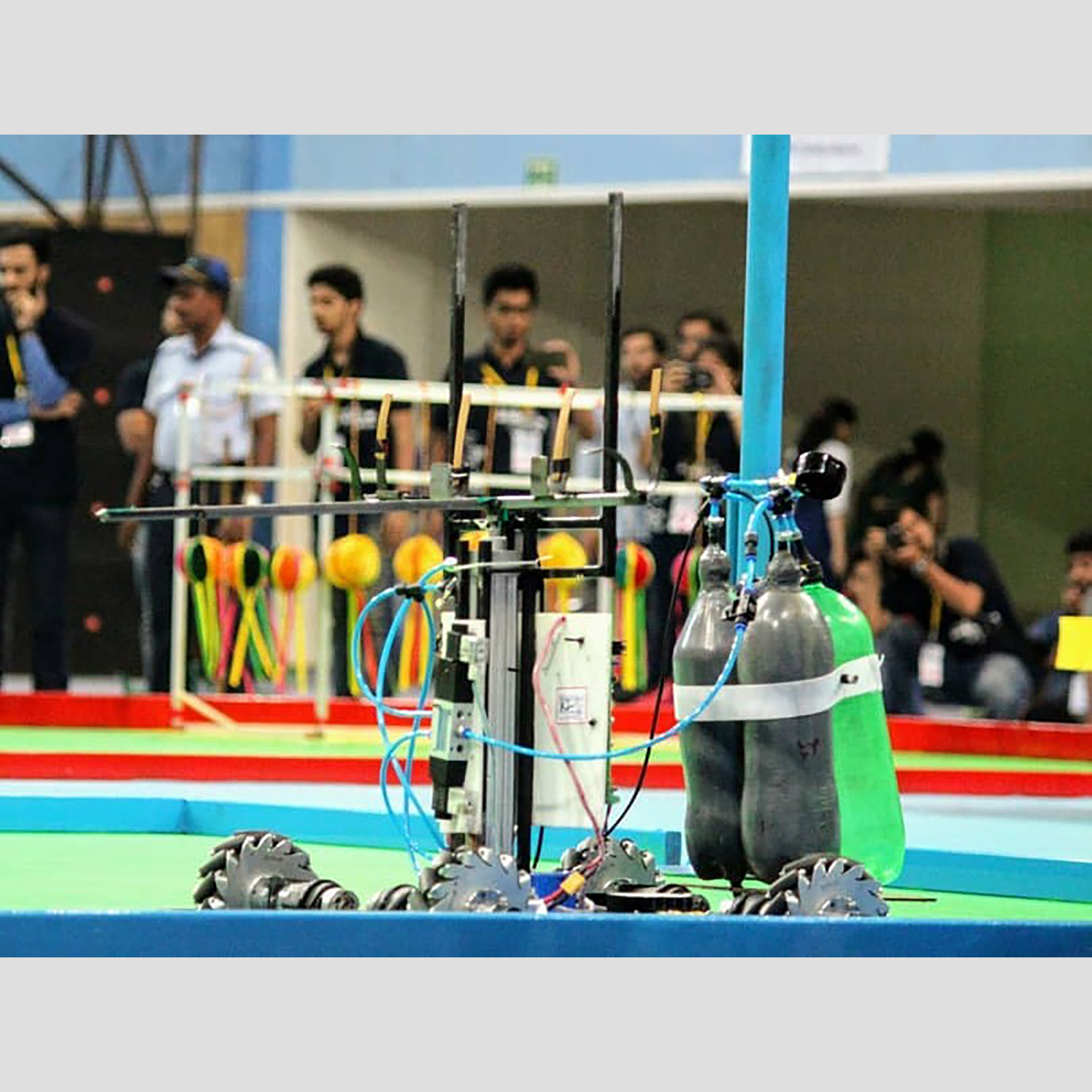 Manual Robot - responsible for shuttlecock transfer to the Autonomous Robot
